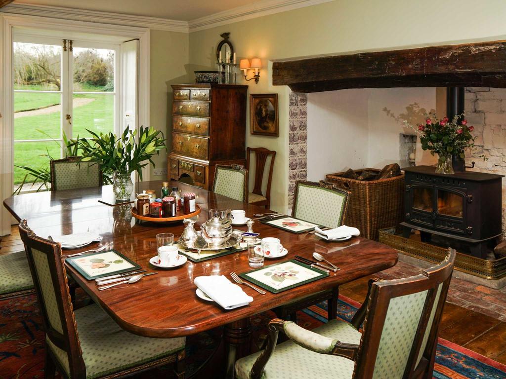 ウェルズ Coxley House Bed & Breakfast エクステリア 写真